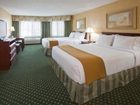 фото отеля Holiday Inn Express Hotel & Suites Rapid City