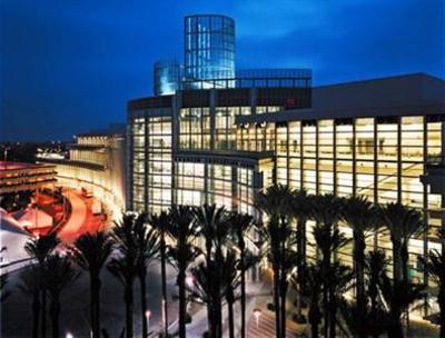 фото отеля Doubletree by Hilton Anaheim - Orange County