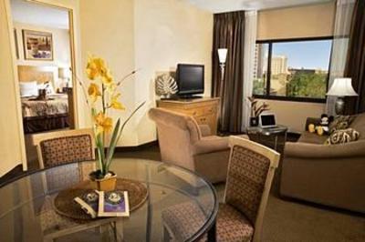 фото отеля Doubletree Guest Suites in the Walt Disney World Resort