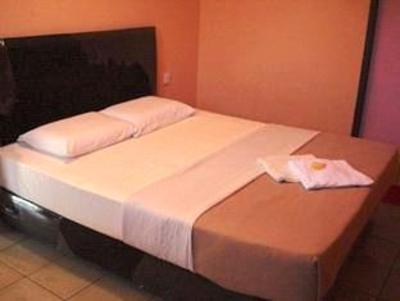 фото отеля Tuaran Hotel