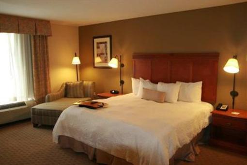 фото отеля Hampton Inn Davenport