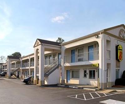 фото отеля Super 8 Motel South Fredericksburg (Virginia)