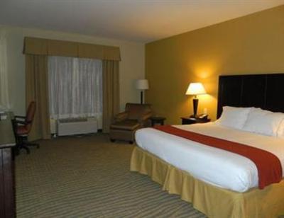 фото отеля Holiday Inn Express Hotel & Suites Gallup East