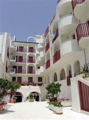 фото отеля Hotel Albatros Letojanni