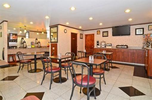 фото отеля Best Western Hospitality Inn Kalamazoo