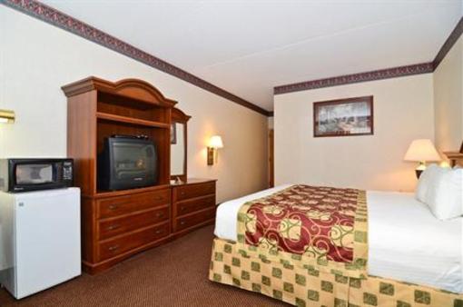 фото отеля Best Western Hospitality Inn Kalamazoo