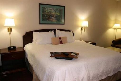 фото отеля Hampton Inn and Suites Bethlehem