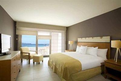 фото отеля Doubletree Guest Suites Paracas