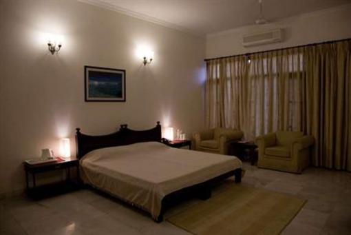 фото отеля Vaseela Resort Chandigarh