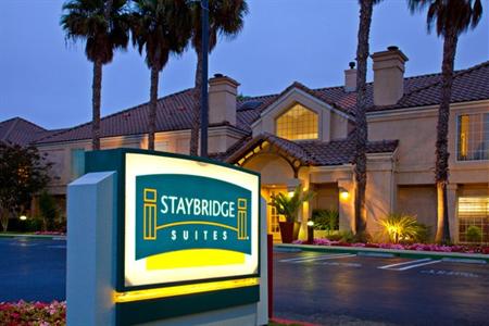 фото отеля Staybridge Suites Torrance