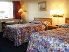 фото отеля Red Carpet Inn & Suites Culpeper