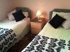фото отеля Peakdale Lodge Bed and Breakfast Glossop