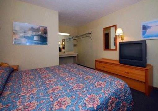 фото отеля Econo Lodge Cedar Point