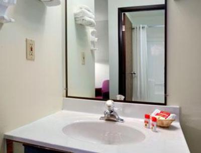 фото отеля Super 8 Imlay City