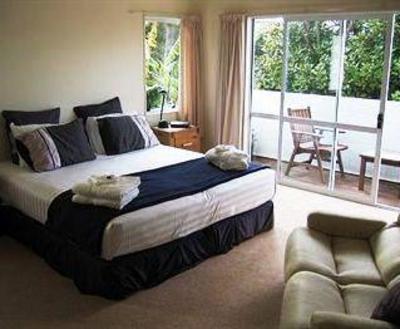 фото отеля Fairview Heights Bed & Breakfast North Shore
