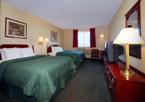 фото отеля Comfort Inn & Suites Fremont (Ohio)