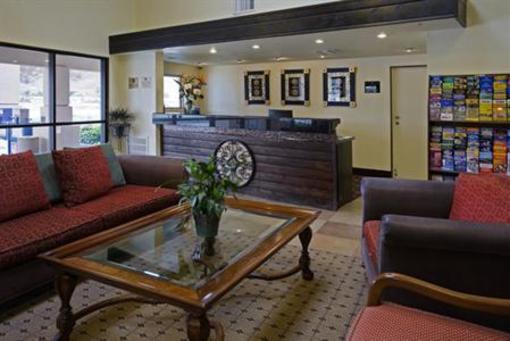 фото отеля Super 8 Marty's Valley Oceanside