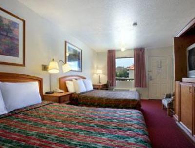 фото отеля Days Inn Near Six Flags - Magic Mountain