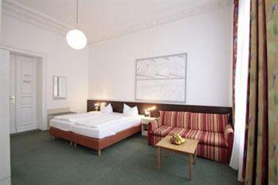 фото отеля Hotel Tiergarten