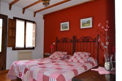 фото отеля Hostal Almanzor Navarredonda de Gredos