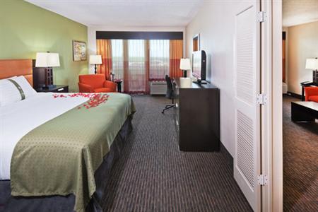 фото отеля Holiday Inn Tulsa City Center