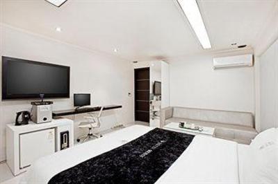 фото отеля Merdi Hotel