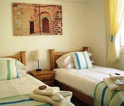 фото отеля Riverside Apartment Complex Paphos