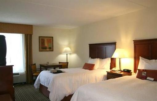 фото отеля Hampton Inn Waycross