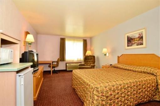 фото отеля Americas Best Value Inn & Suites McCall