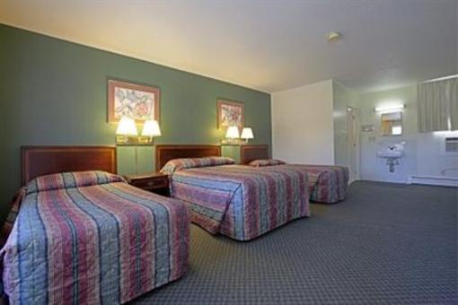 фото отеля Americas Best Value Inn Brunswick