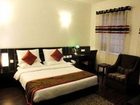 фото отеля Hotel Akshara Dunsvirk Court New Delhi