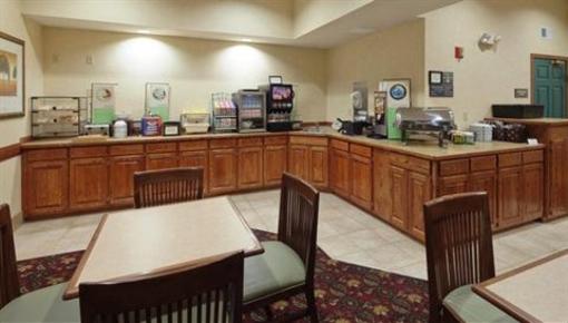 фото отеля Country Inn & Suites by Carlson _ West Bend