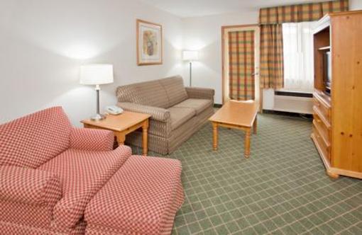 фото отеля Holiday Inn Express Hotel & Suites Branson