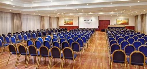 фото отеля Melia Barajas