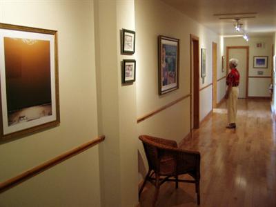 фото отеля Auberge Cap Aux-Corbeaux