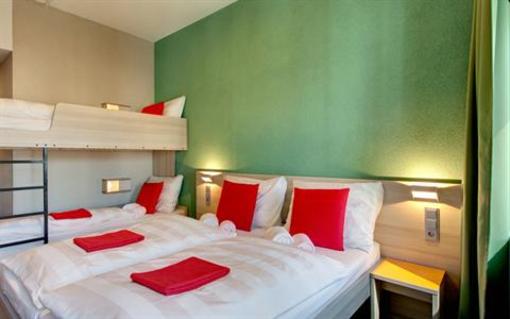 фото отеля Meininger Hotel Amsterdam City West