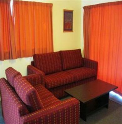 фото отеля Airport Lodge Motel