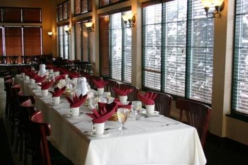 фото отеля Holiday Inn Hotel & Suites Wausau-Rothschild