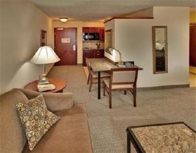 фото отеля Staybridge Suites West Des Moines