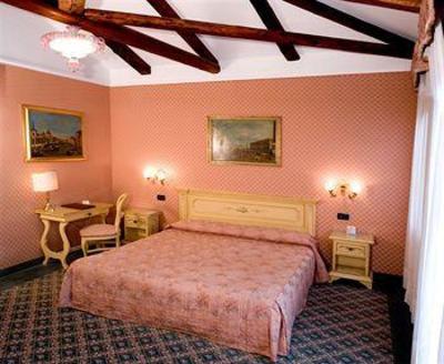 фото отеля Hotel American Dinesen