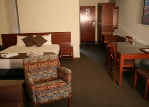фото отеля Strath Motel