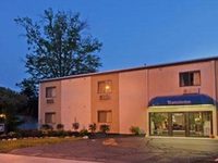 Travelodge Lakewood