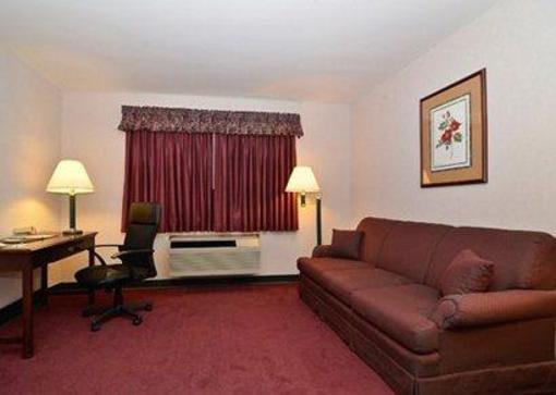 фото отеля Quality Inn & Suites of Stoughton