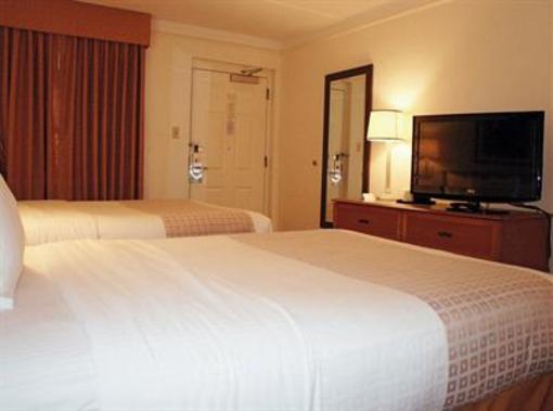фото отеля La Quinta Research Park Hotel