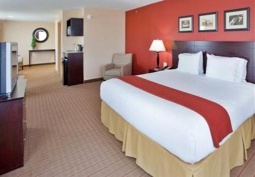 фото отеля Holiday Inn Express Hotel & Suites Andover East Wichita