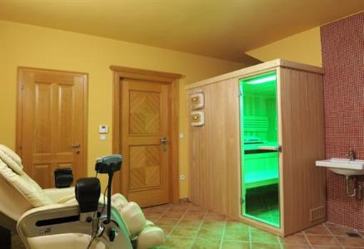 фото отеля Rooms and Apartments Angelina Rogaska Slatina