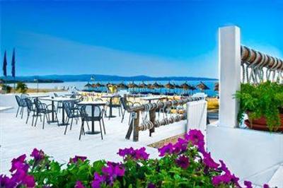 фото отеля Antigoni Beach Hotel & Suites