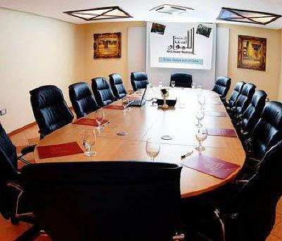 фото отеля Al Liwan Suites Doha