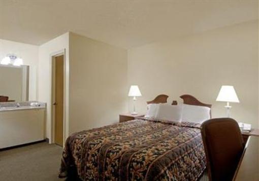 фото отеля Americas Best Value Inn Henryetta