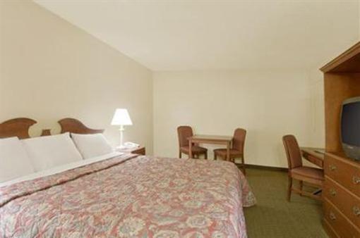 фото отеля Americas Best Value Inn Henryetta